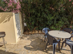 Port-la-Nouvelle : T2 proche plage, terrasse, parking, clim, BBQ, lave-linge, 4 pers, classé 2* - FR-1-797-17